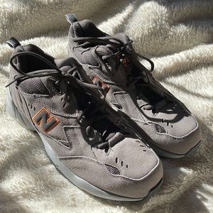 Brand New size 12E mens tennis shoes gray and orange